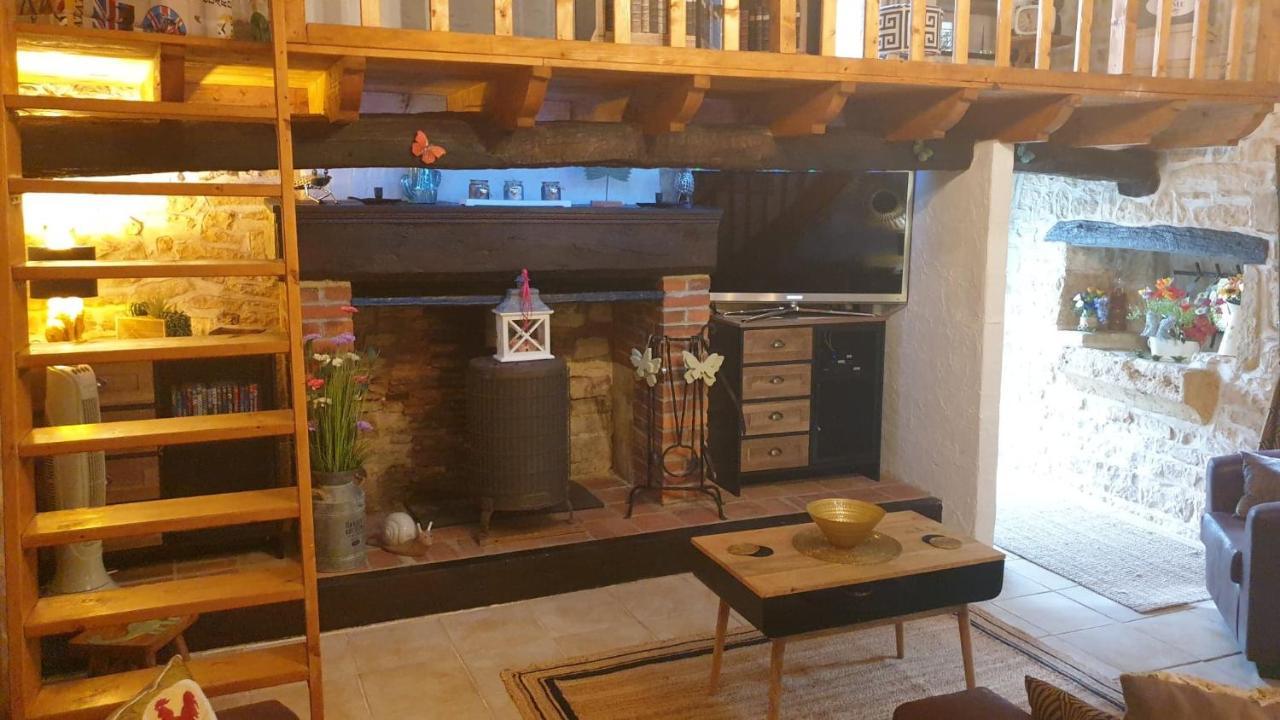 Chocolate Box Cottage Parzac Luaran gambar
