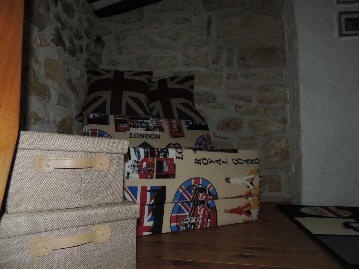 Chocolate Box Cottage Parzac Luaran gambar